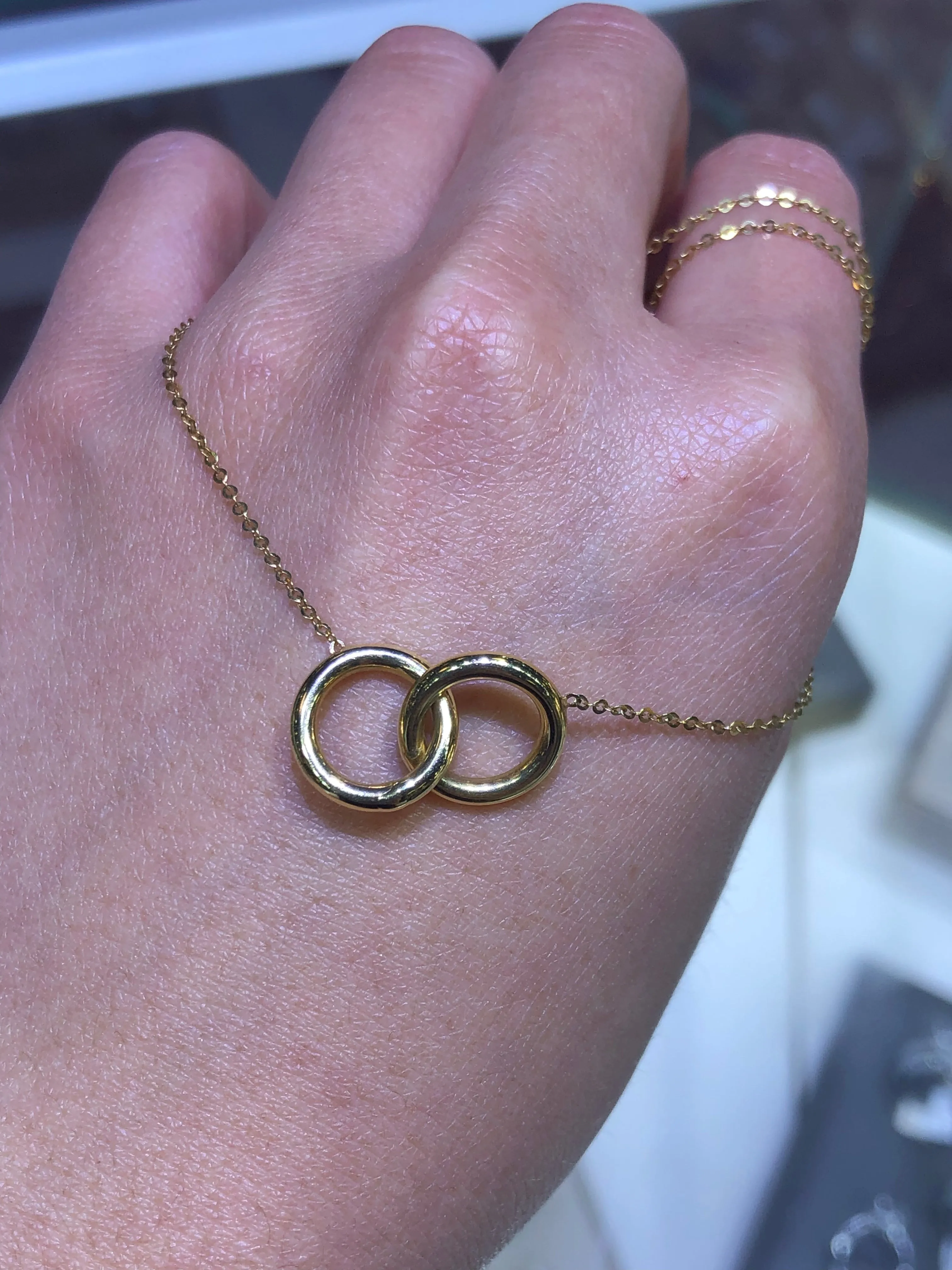 14K Gold Linked Ring Pendant