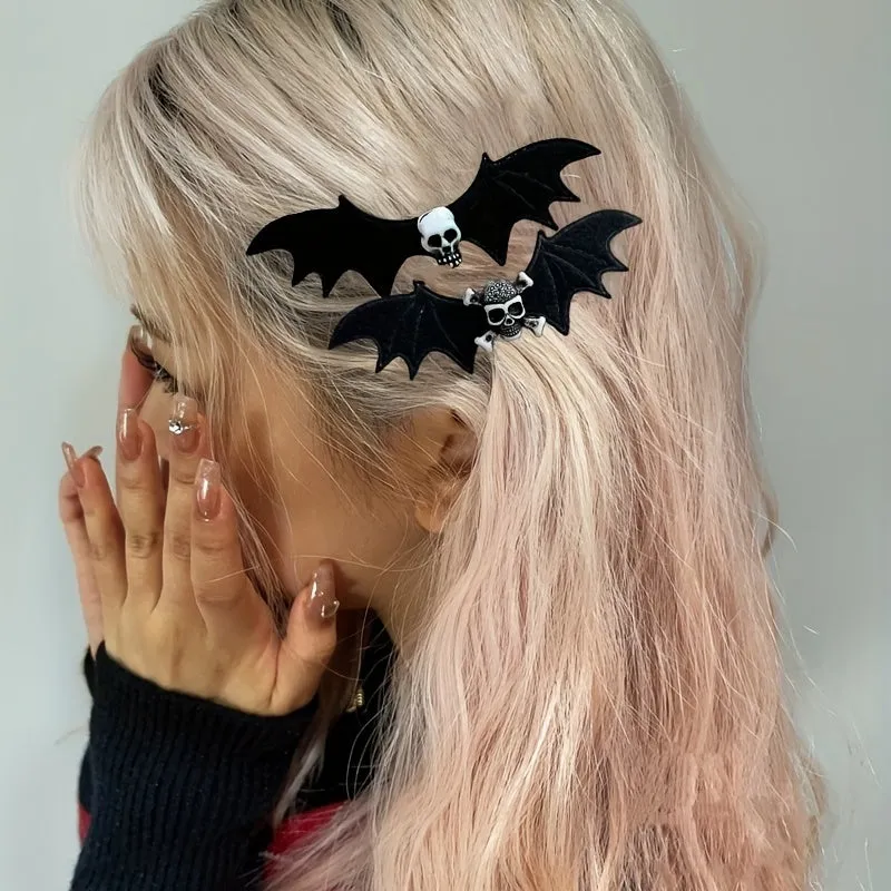 2pcs Punk Bat Hair Clip Halloween Skull Duckbill Clip Horror Bat Wing Alligator Clip For Women Girls Party Festival Decoration LJH38