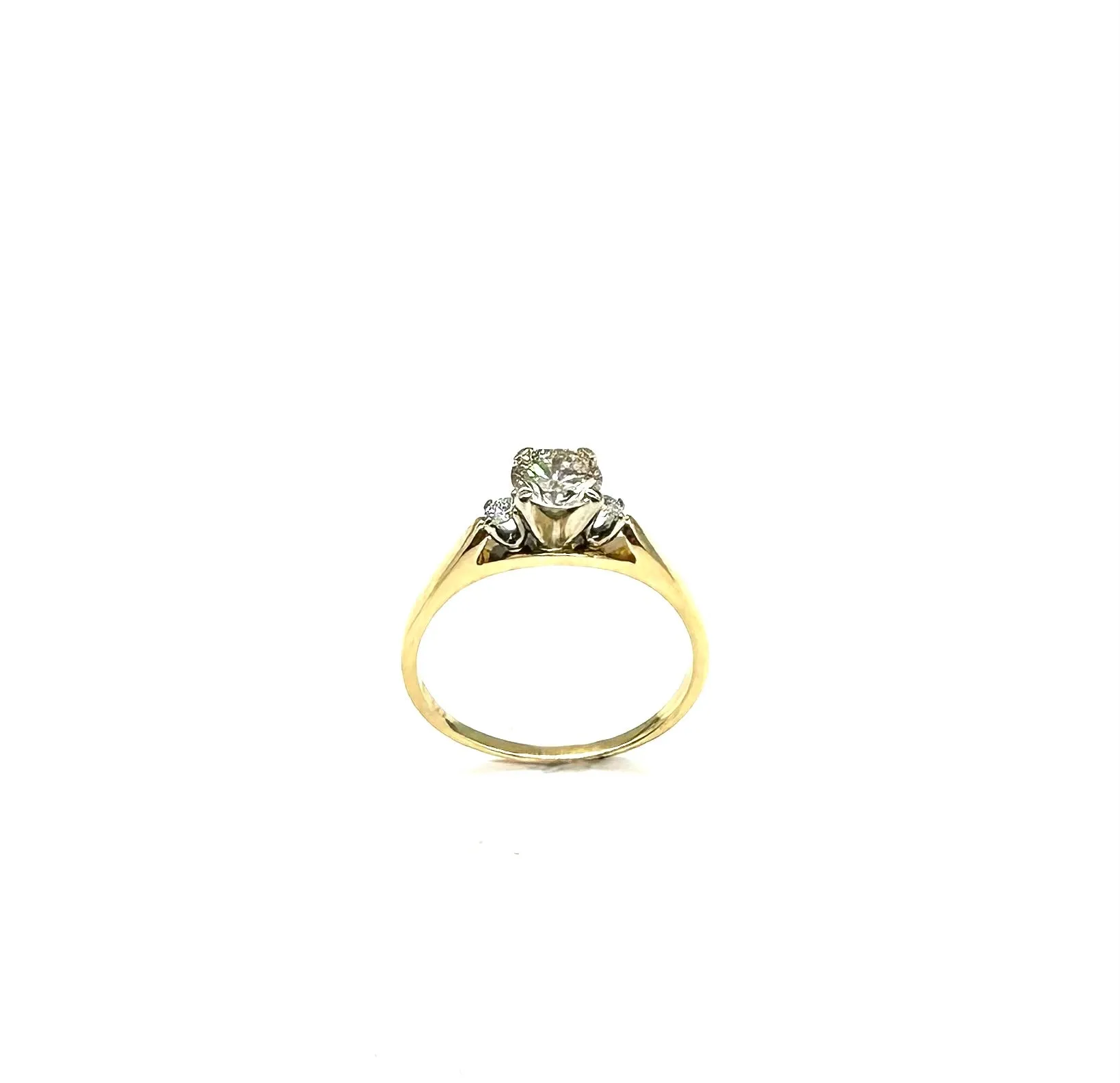 80 PTW 3-Inline Diamond Ring