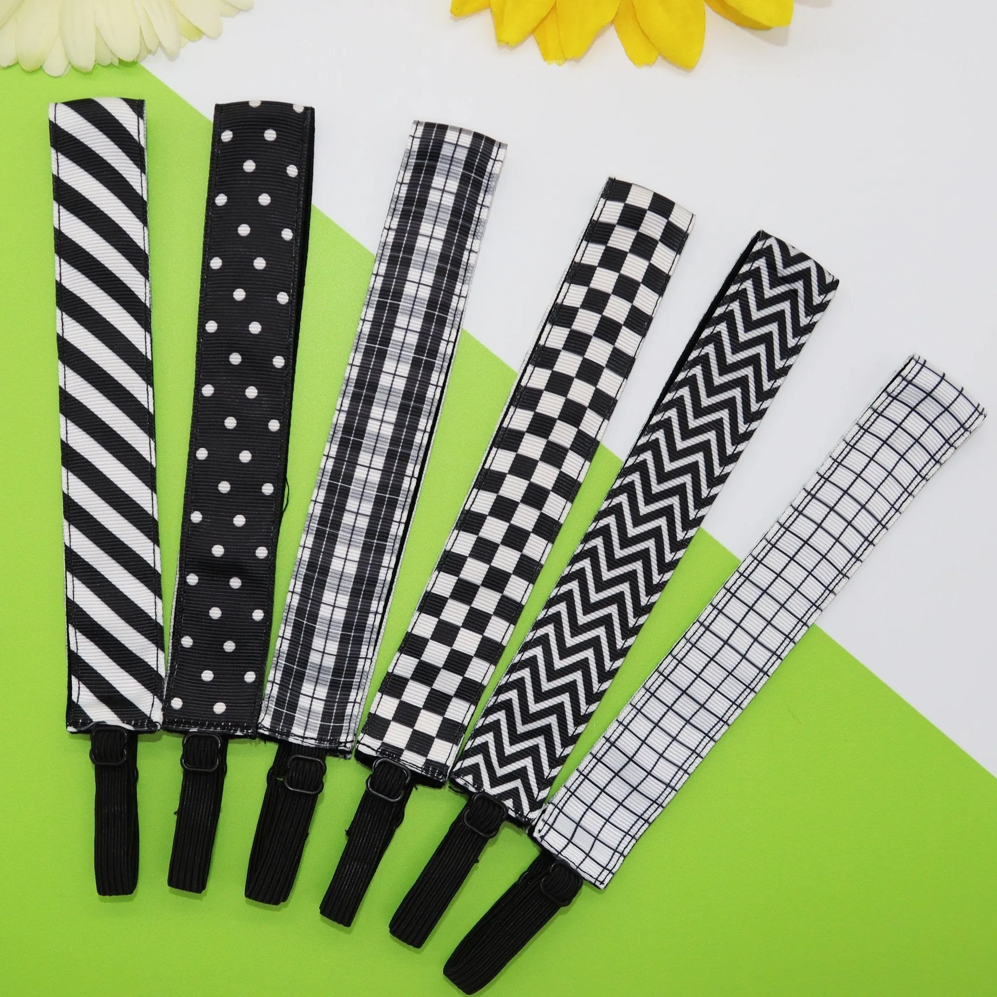 Adjustable No Slip Headbands - Black & White 6 Pack