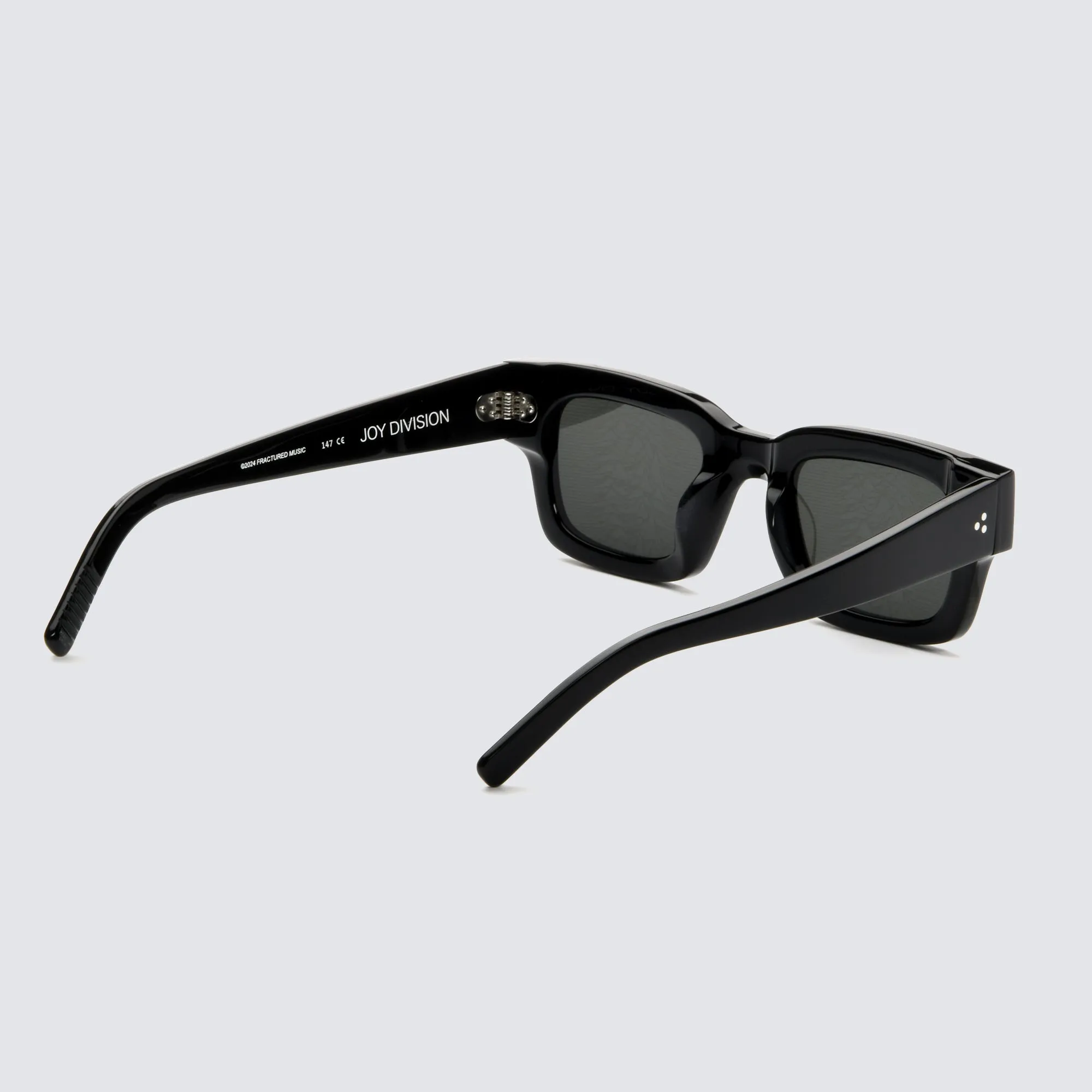 AKILA SUNGLASSES - SYNDICATE