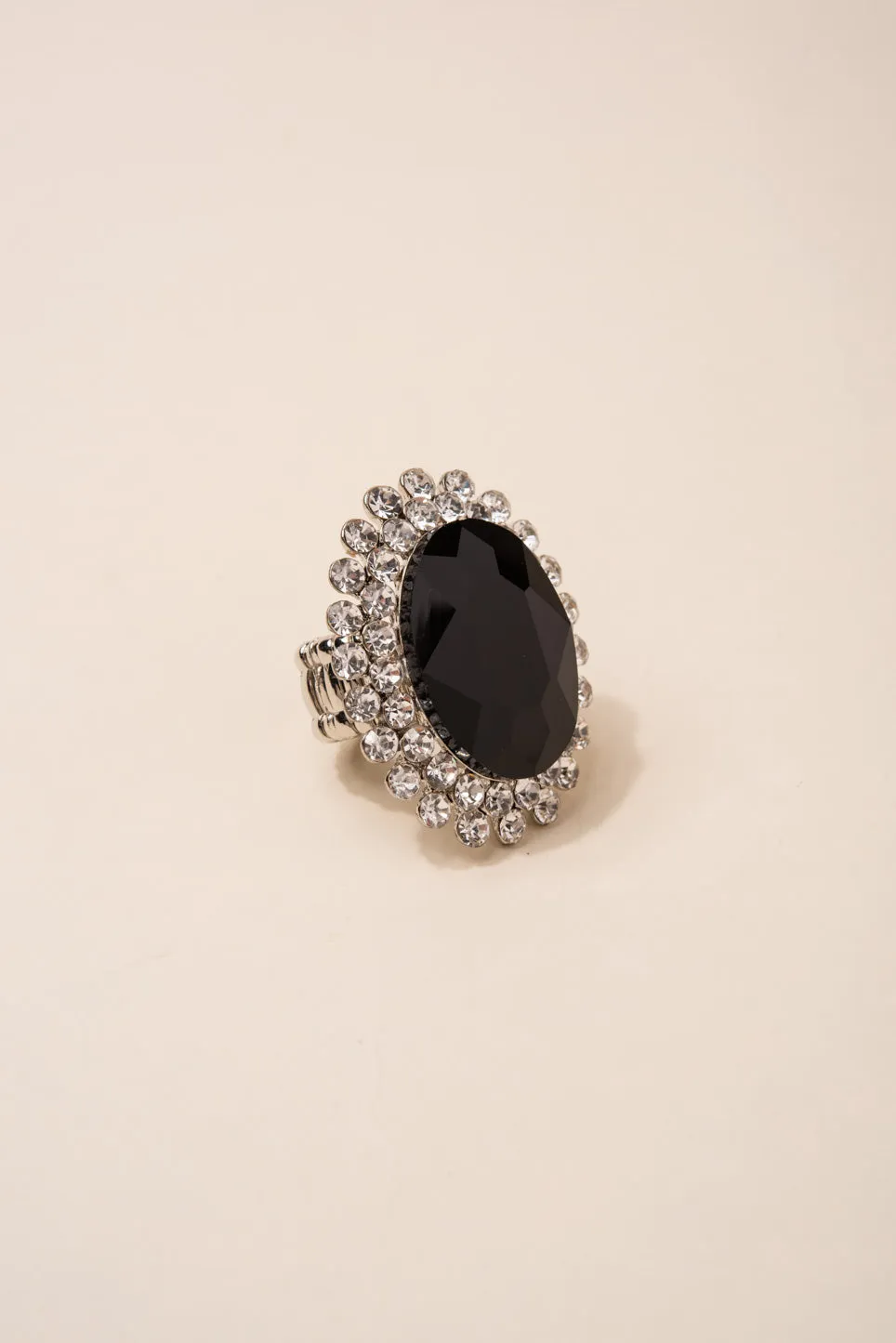 Alena Statement Oval Rhinestone Stretch Ring