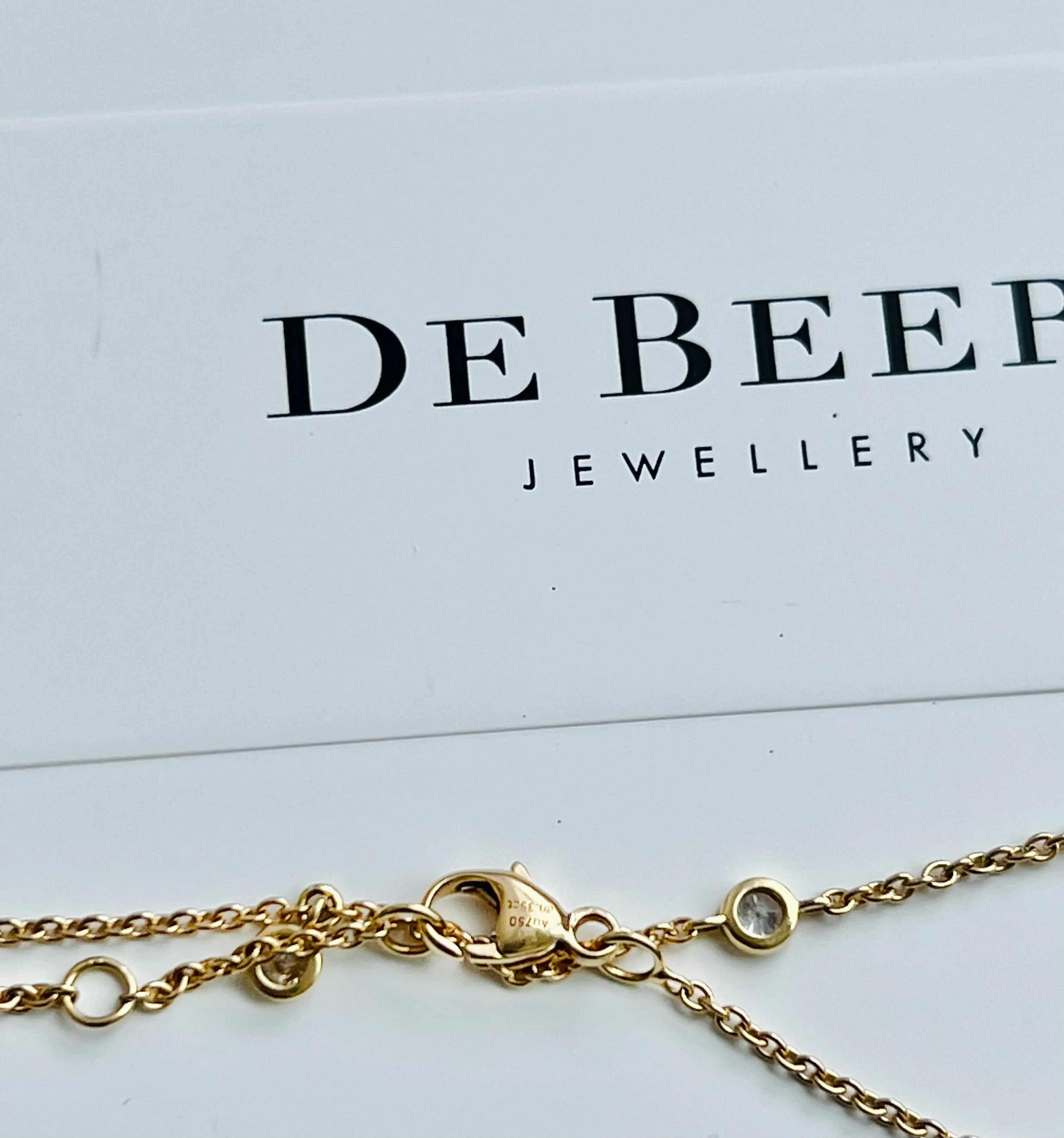 De Beers Clea 5 Diamond bracelet