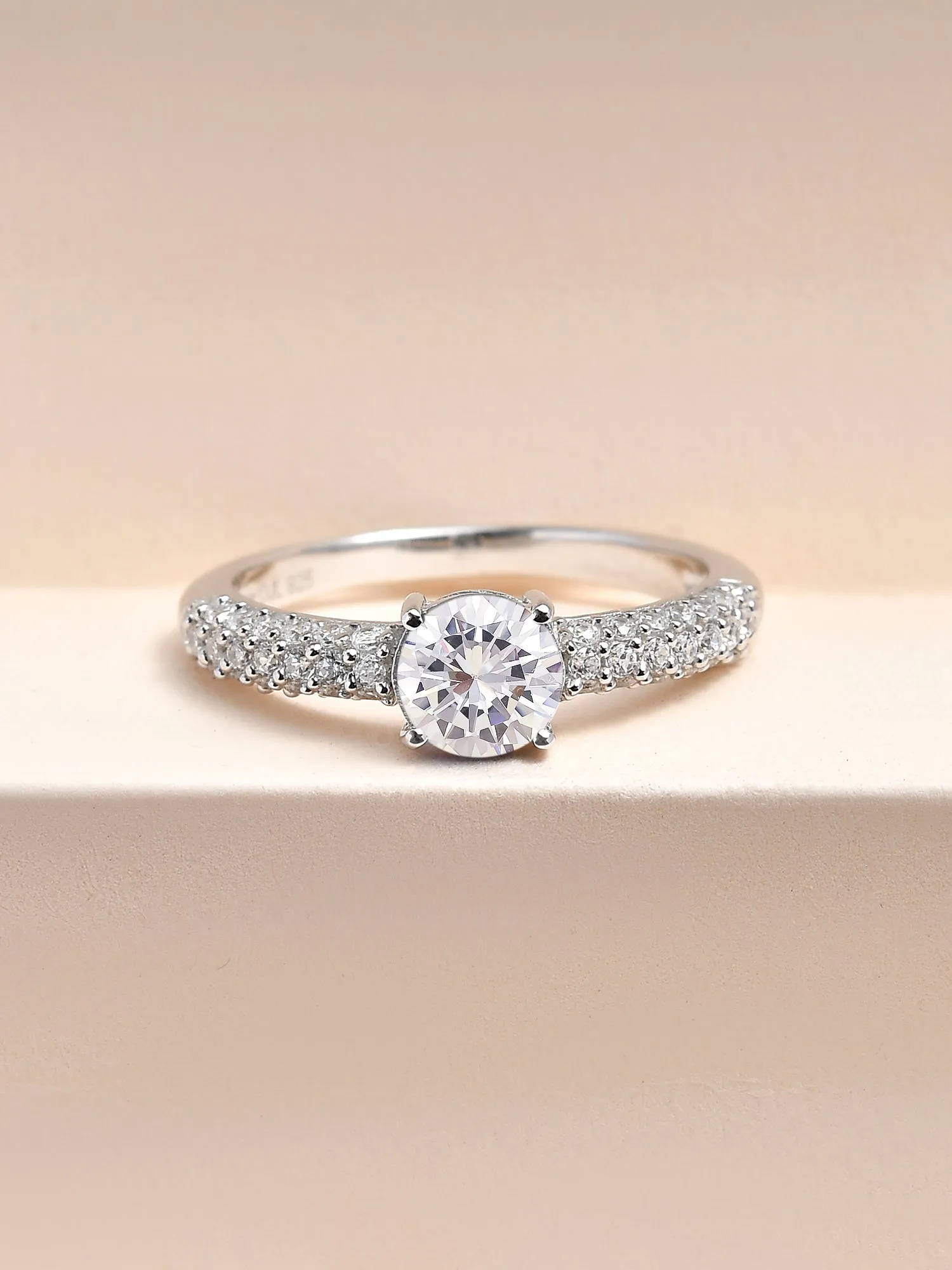 Ever So Sparkly 1 Carat Solitaire Ring In 925 Silver