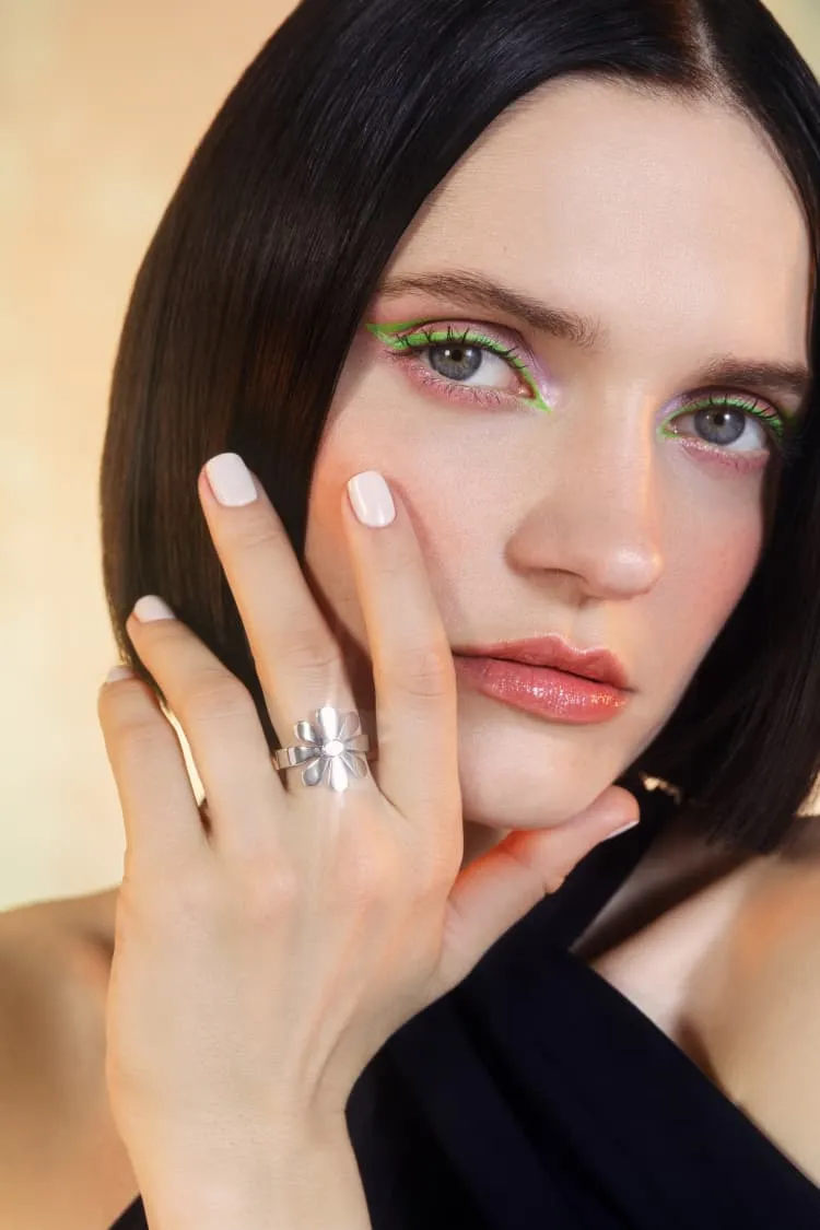 floral ring in silver