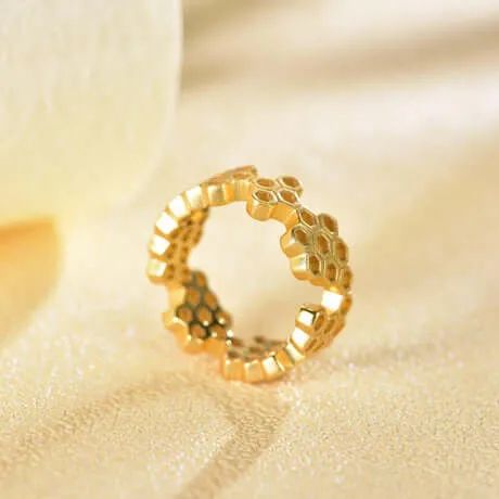 Honeycomb kind Jewelry Highs And Lows Ring Life With MaK’s Honeycomb Bee Kind Jewelry Collection