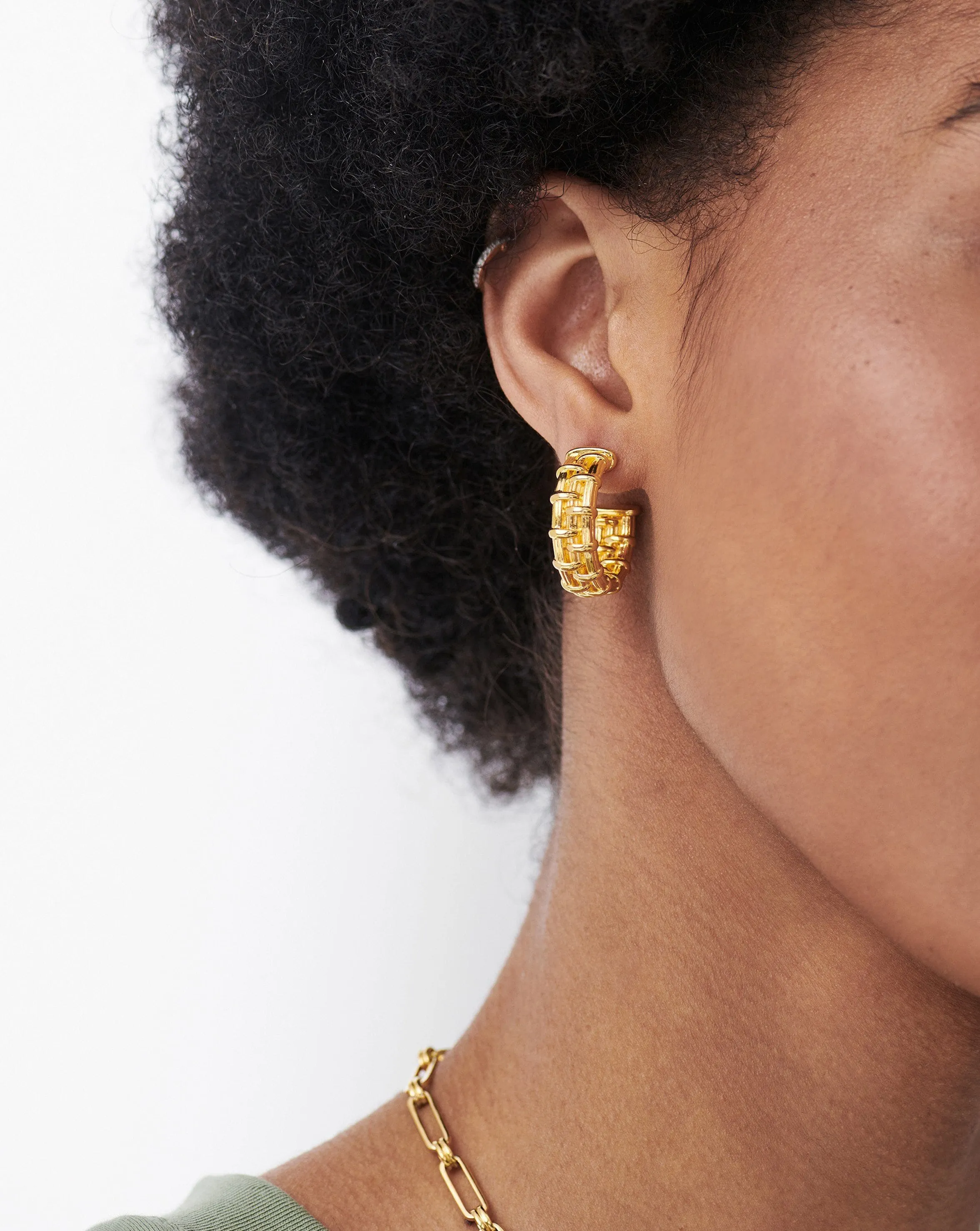 Medium Raffia Hoop Earrings