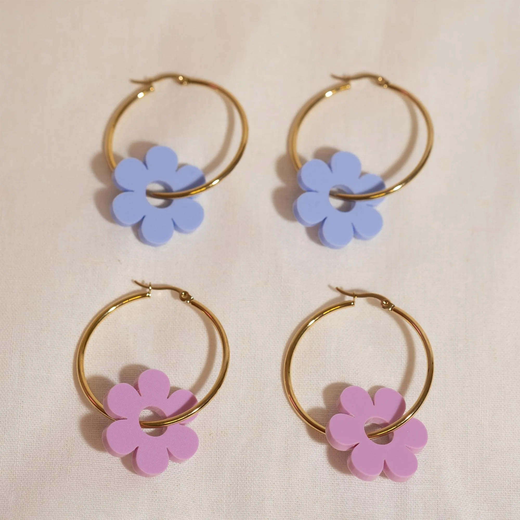 Periwinkle Daisy Hoop Earrings