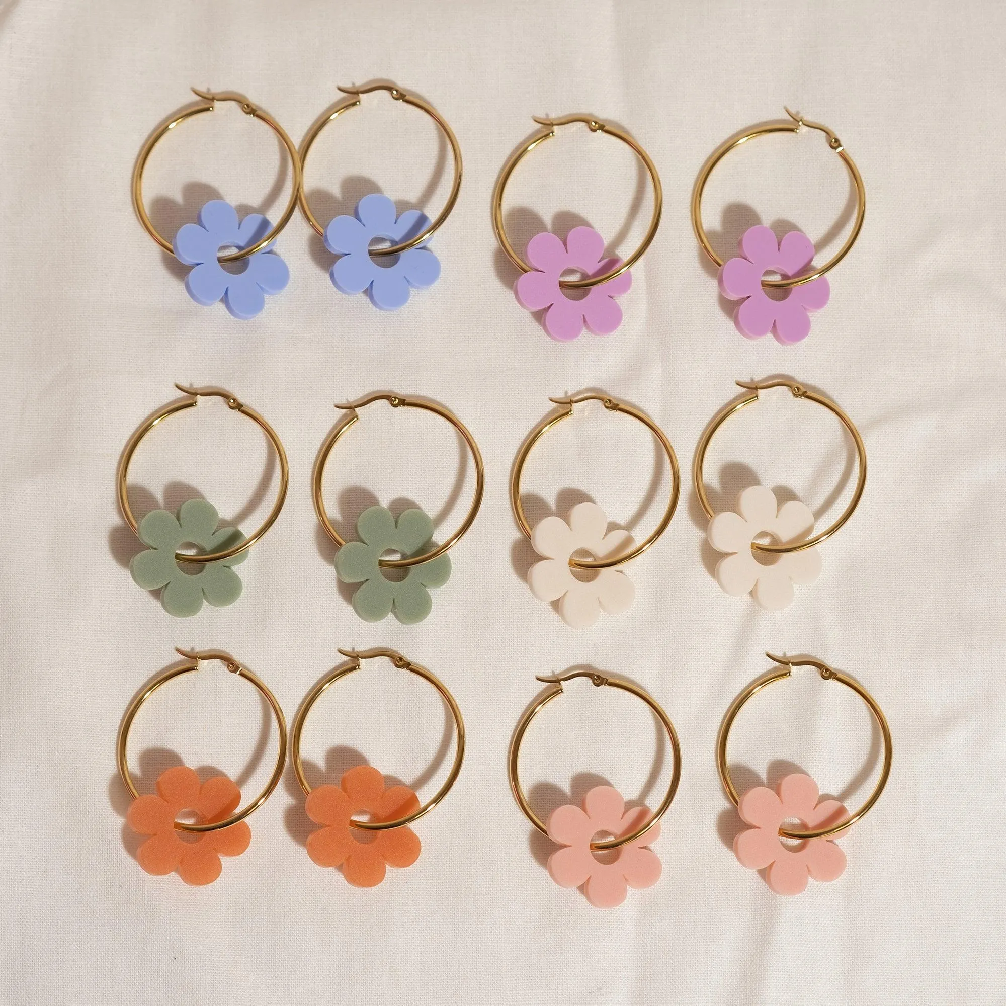 Periwinkle Daisy Hoop Earrings