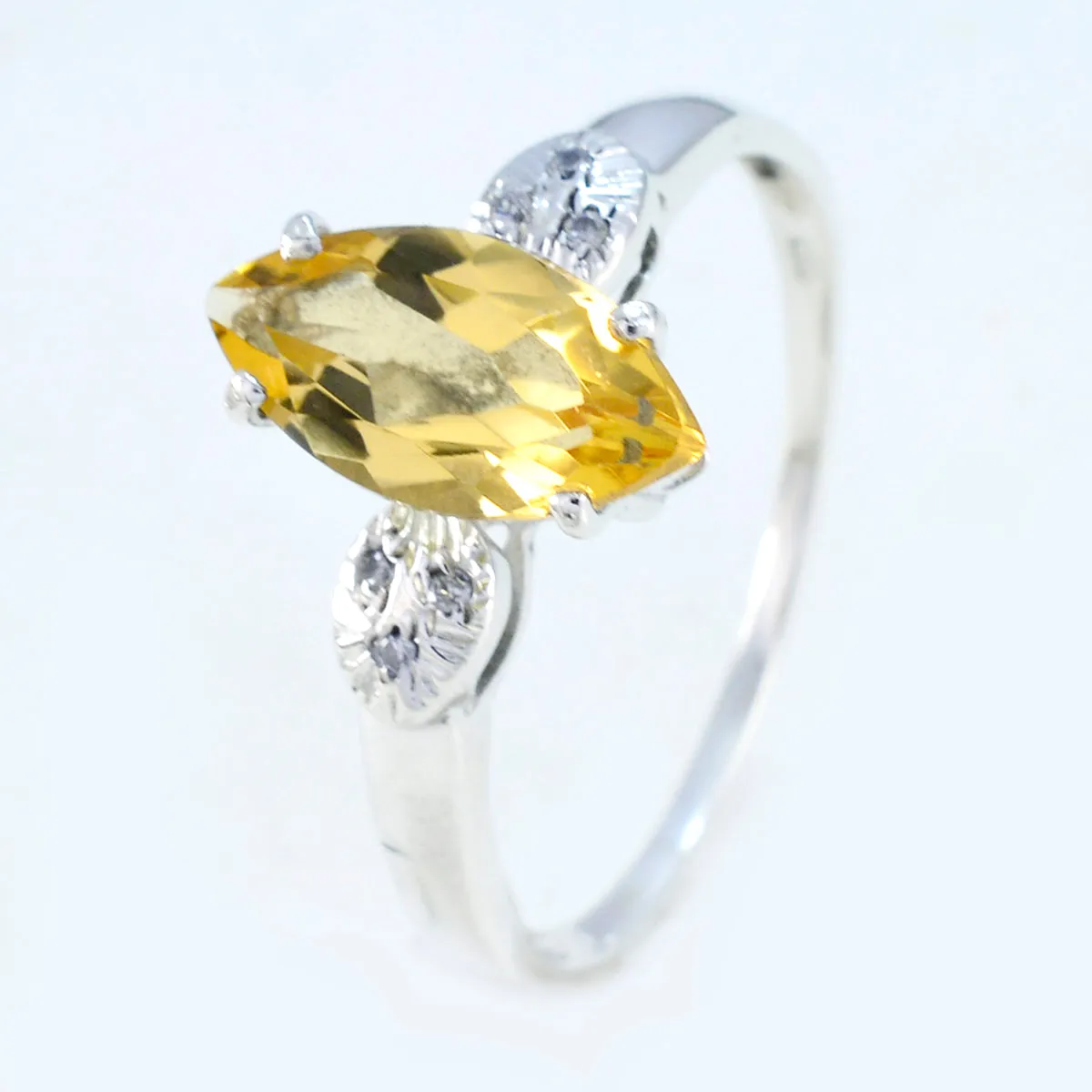 Riyo Fine-Looking Gemstone Citrine Solid Silver Ring Unique Jewelry