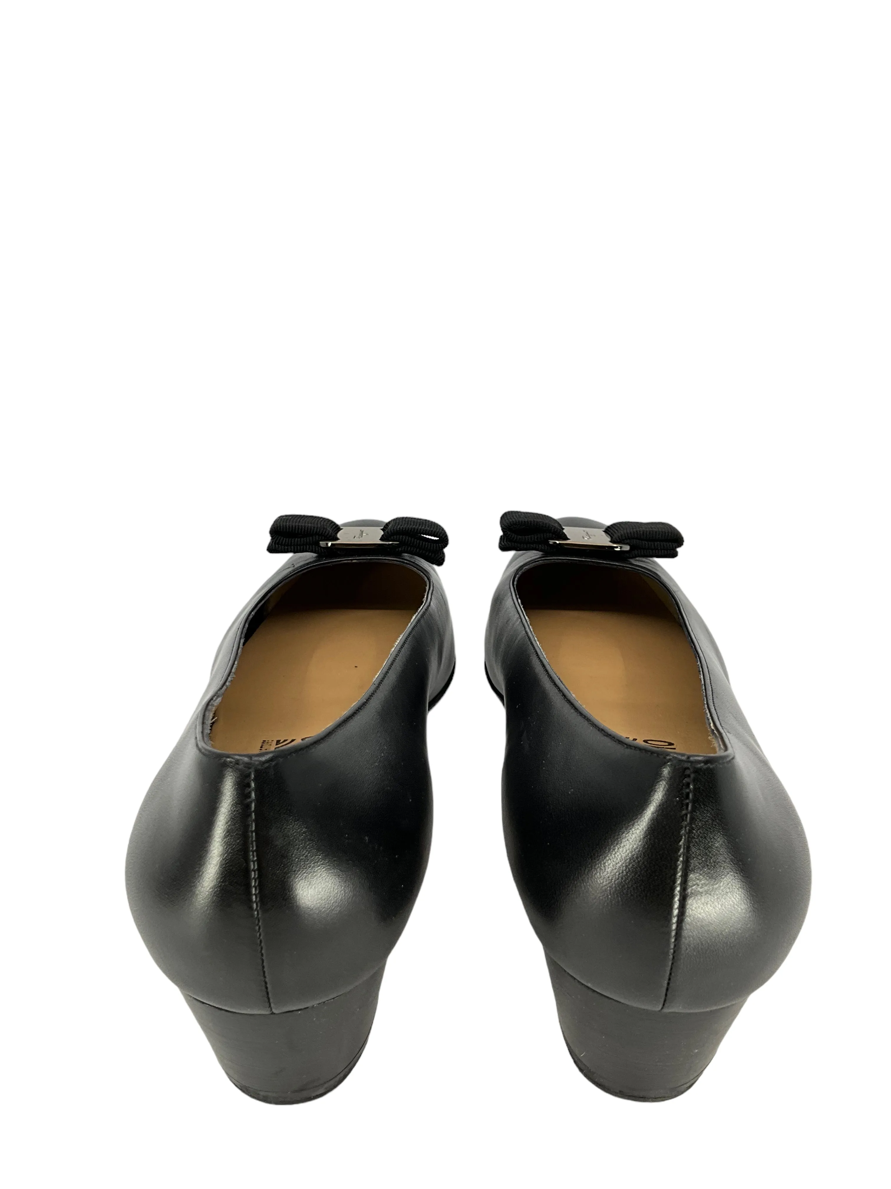 Salvatore Ferragamo Black Leather With Bow Tie Pumps Size 9.5