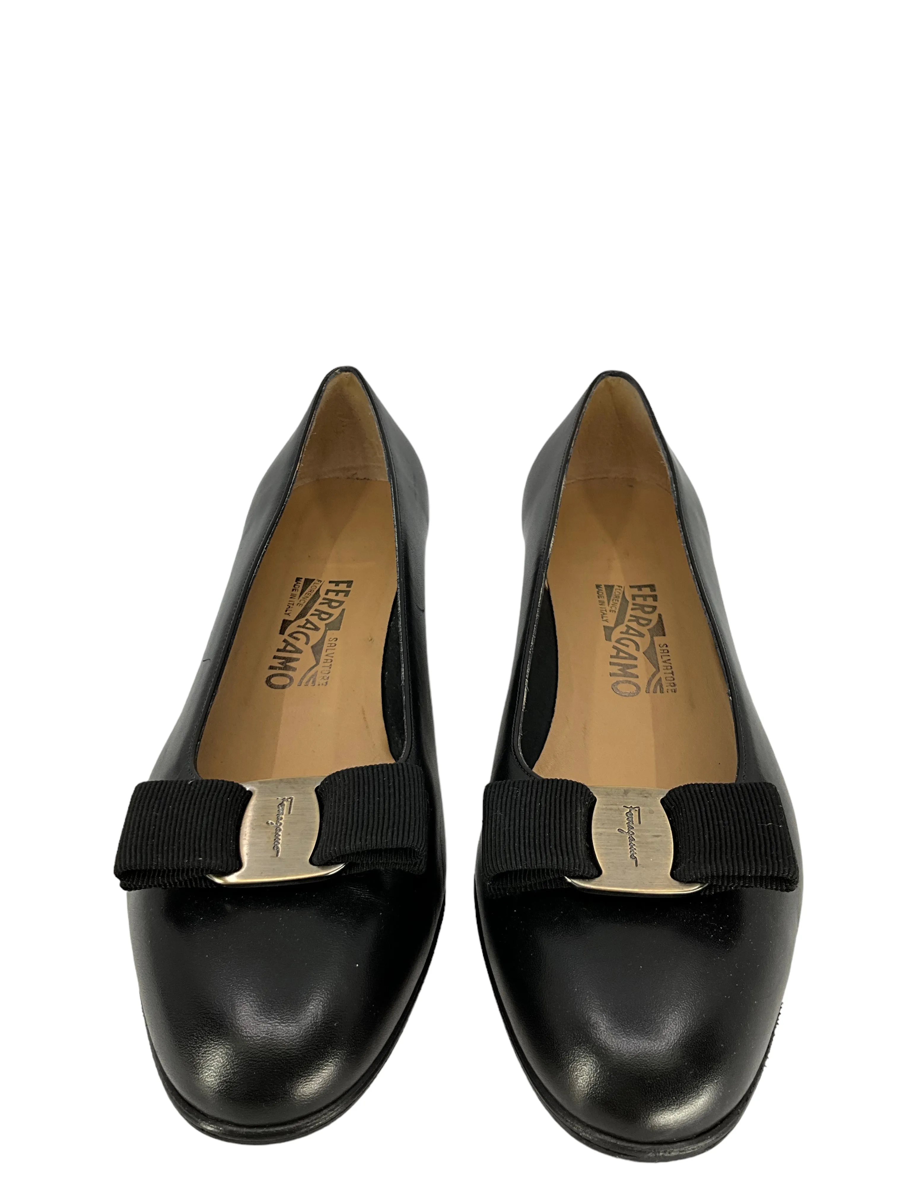 Salvatore Ferragamo Black Leather With Bow Tie Pumps Size 9.5