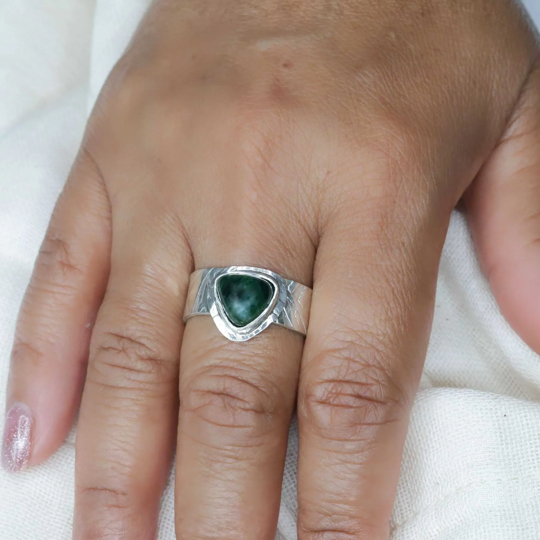 Sanna - Green Tourmaline Argentium Silver Ring