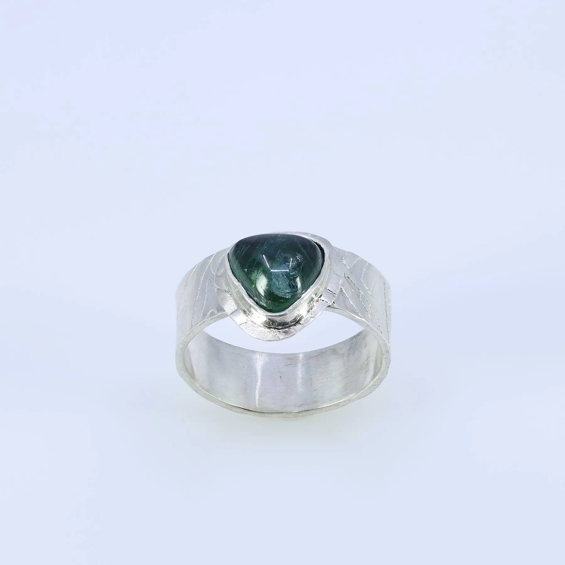 Sanna - Green Tourmaline Argentium Silver Ring