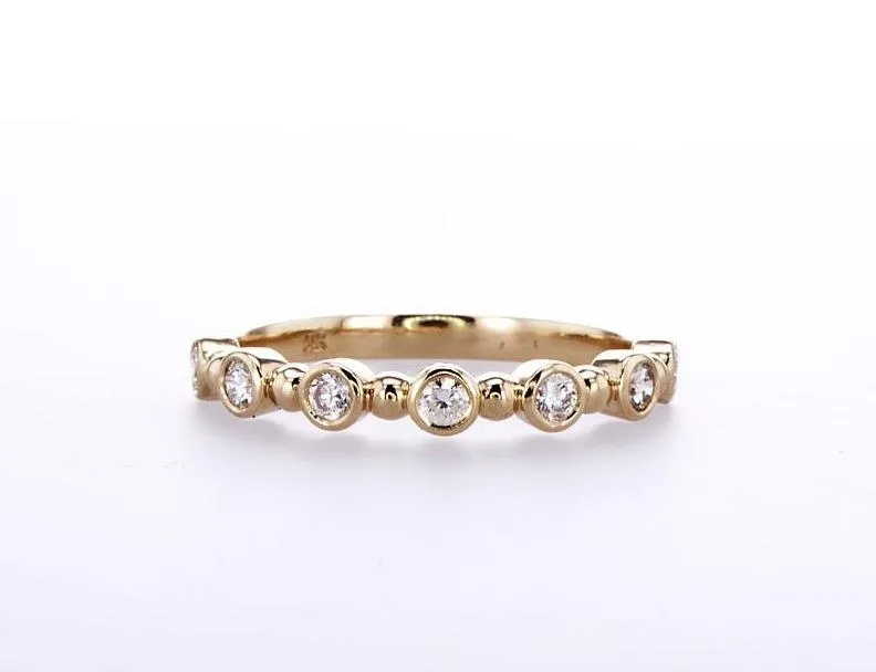 Sarah Diamond Ring  (0.25Ctw)