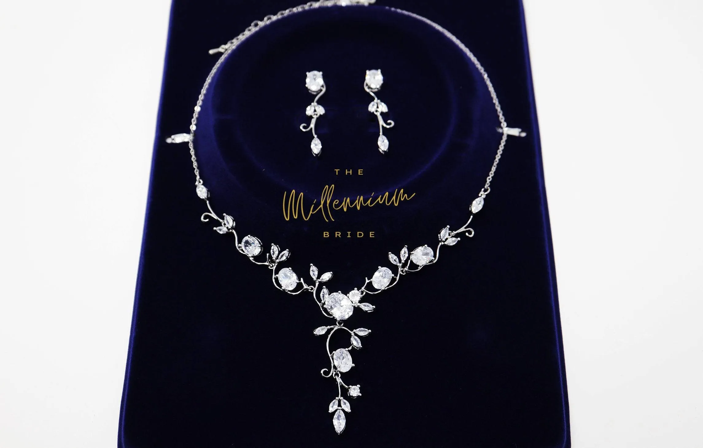 Swarovski Crystal Floral Vine Leaves Necklace, Long Bridal Jewelry, Bridal Earrings And Necklace, Statement Earrings Cz Necklace Set.